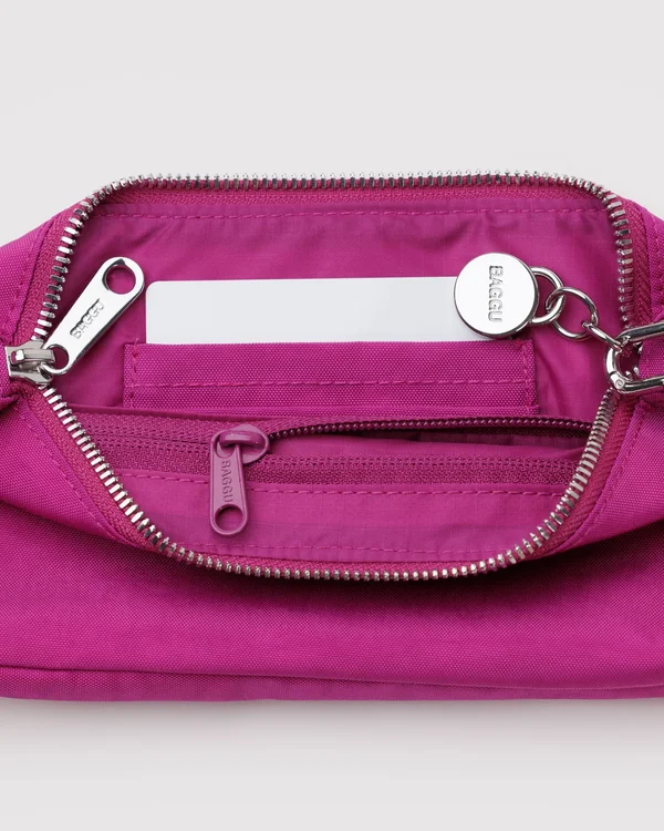 Nylon Pochette - Sale - Deep Fuchsia