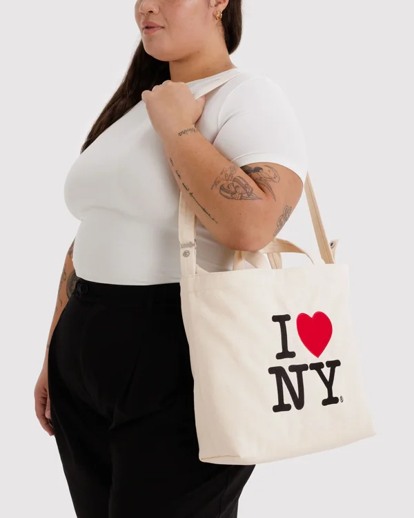 Horizontal Zip Duck Bag - I Love NY - Size: OS