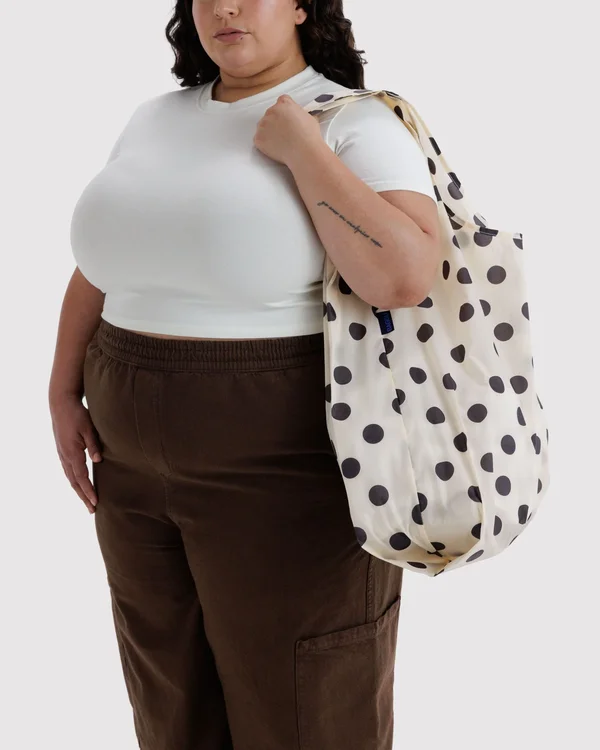 Big Baggu - Cream and Black Polka Dot - Material: ripstop-nylon