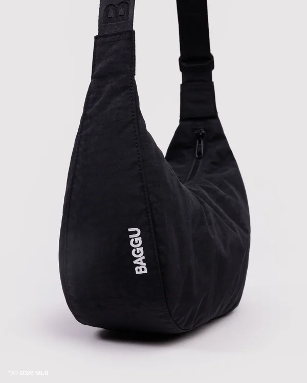 Medium Nylon Crescent Bag - San Francisco Giants™ - Material: heavyweight-nylon