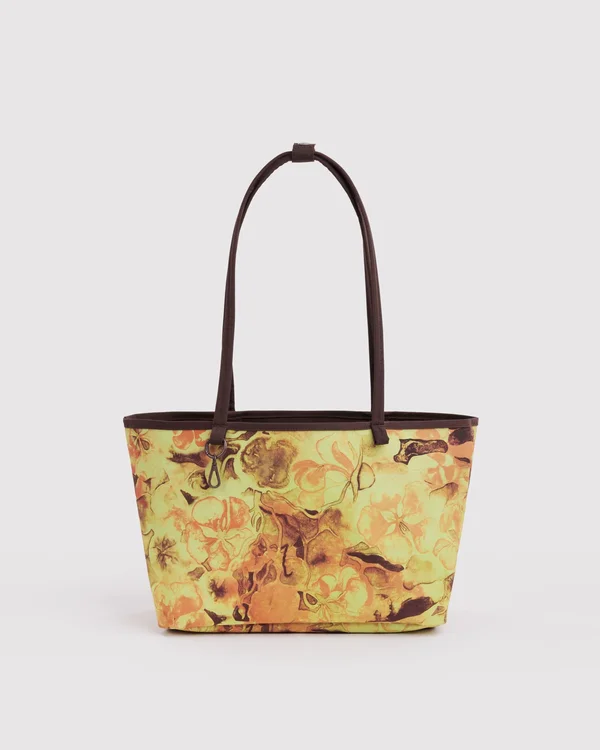 Medium Nylon Reversible Tote - Nasturtiums Ruth Asawa - Size: OS